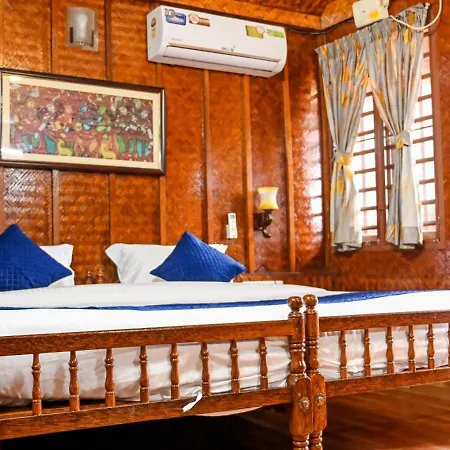 Sajeev Home Stay Cherai Beach Room photo