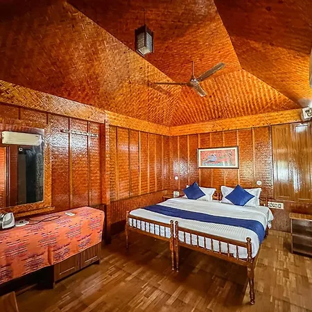 Sajeev Home Stay Cherai Beach Room photo