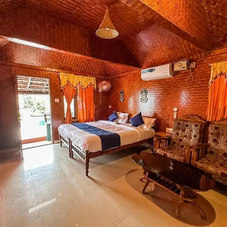 Sajeev Home Stay Cherai Beach Exterior photo
