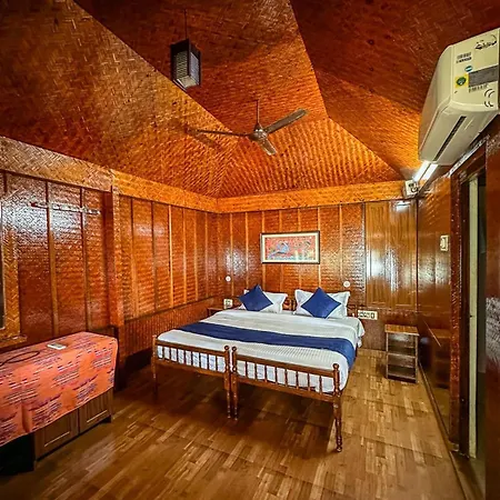Sajeev Home Stay Cherai Beach Room photo