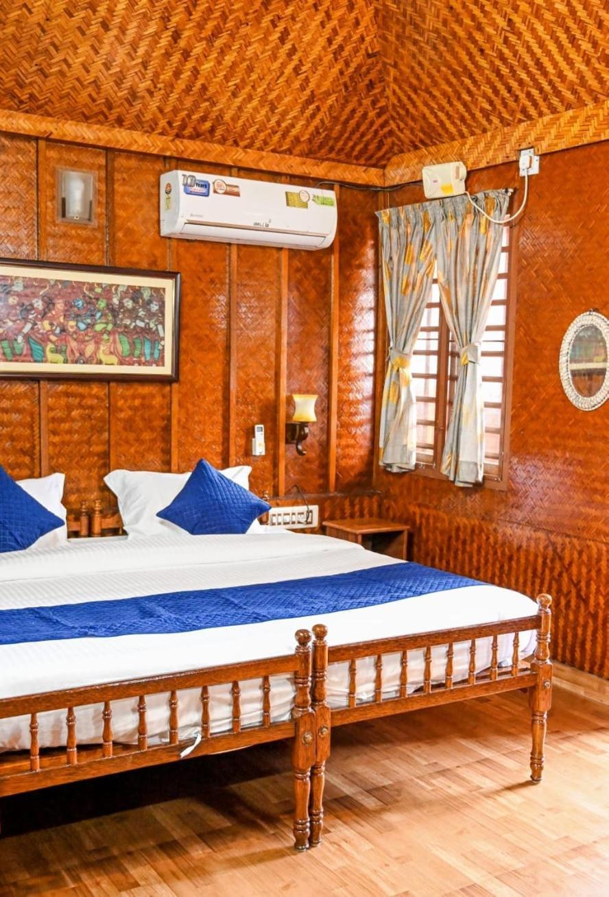 Sajeev Homestay *