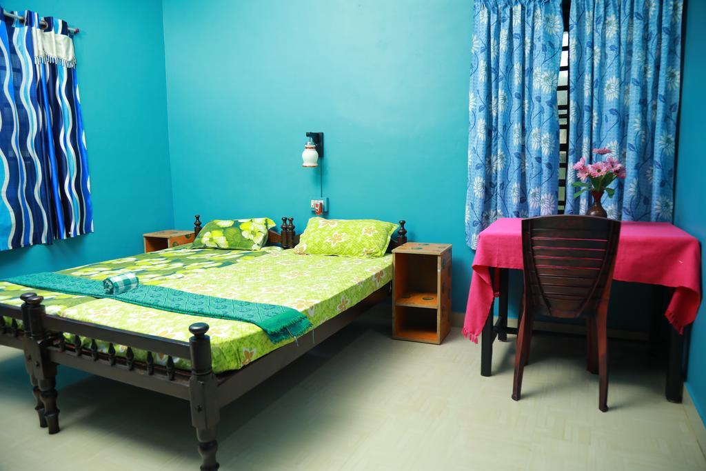 Sajeev Homestay Cherai Beach