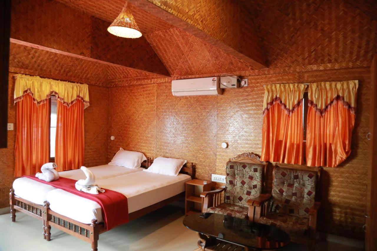 Sajeev Homestay *