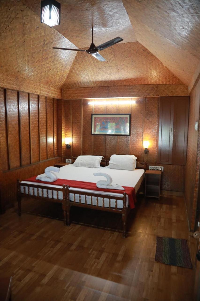 Sajeev Homestay Cherai Beach