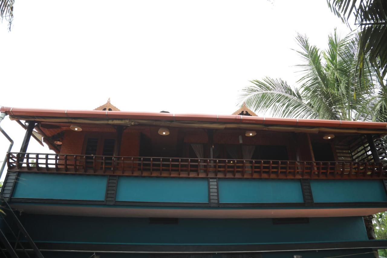 Homestay Sajeev *
