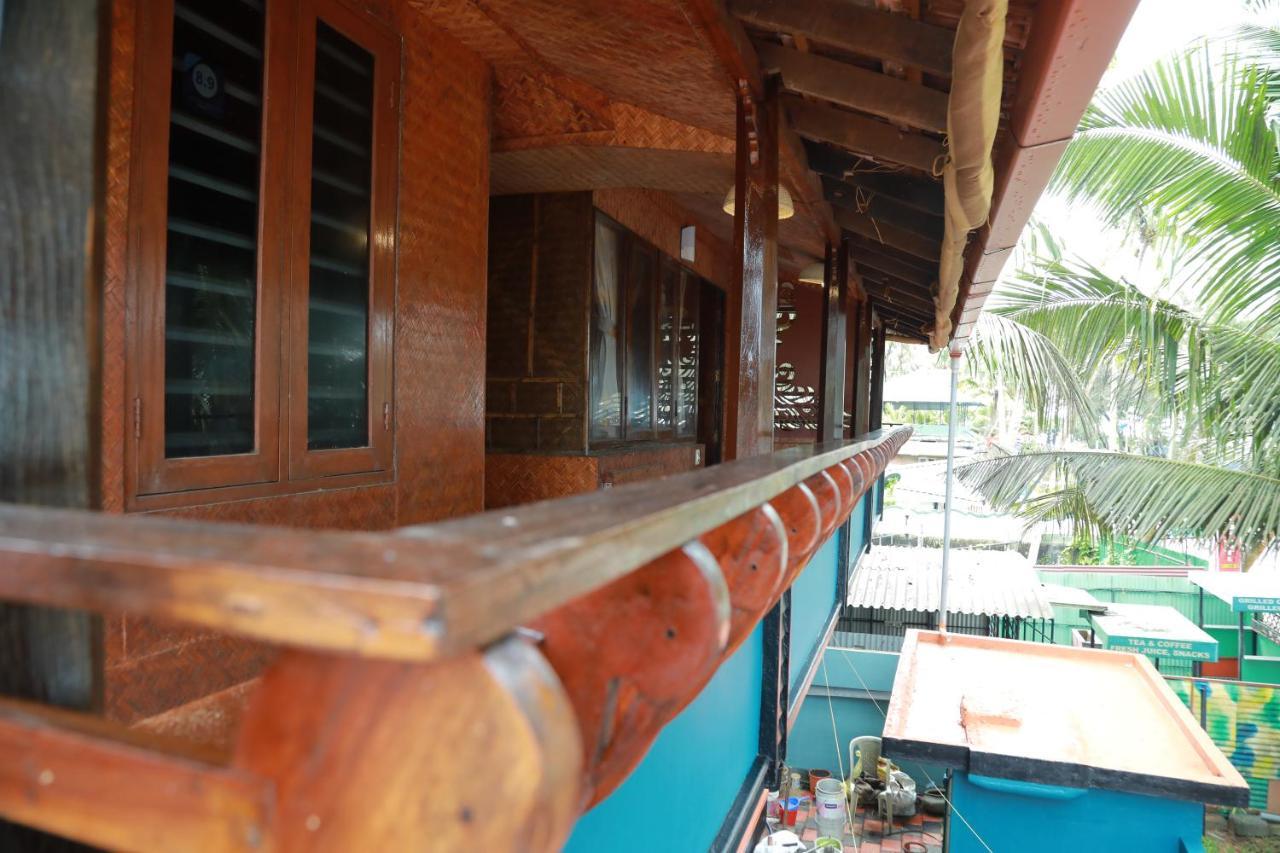 Sajeev Homestay *